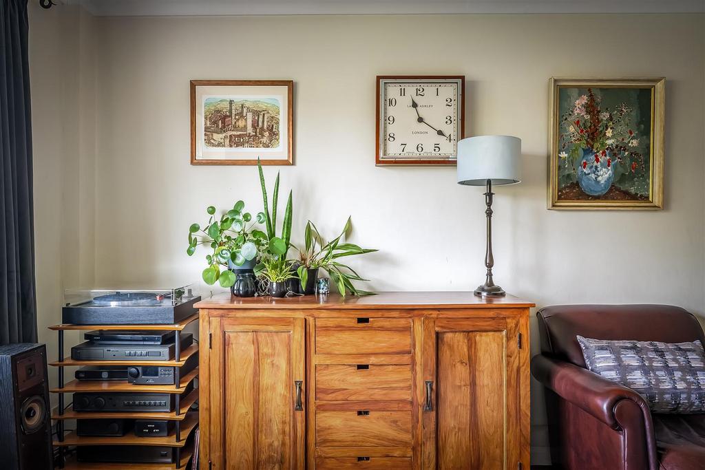 Half-Cottage-10.jpg