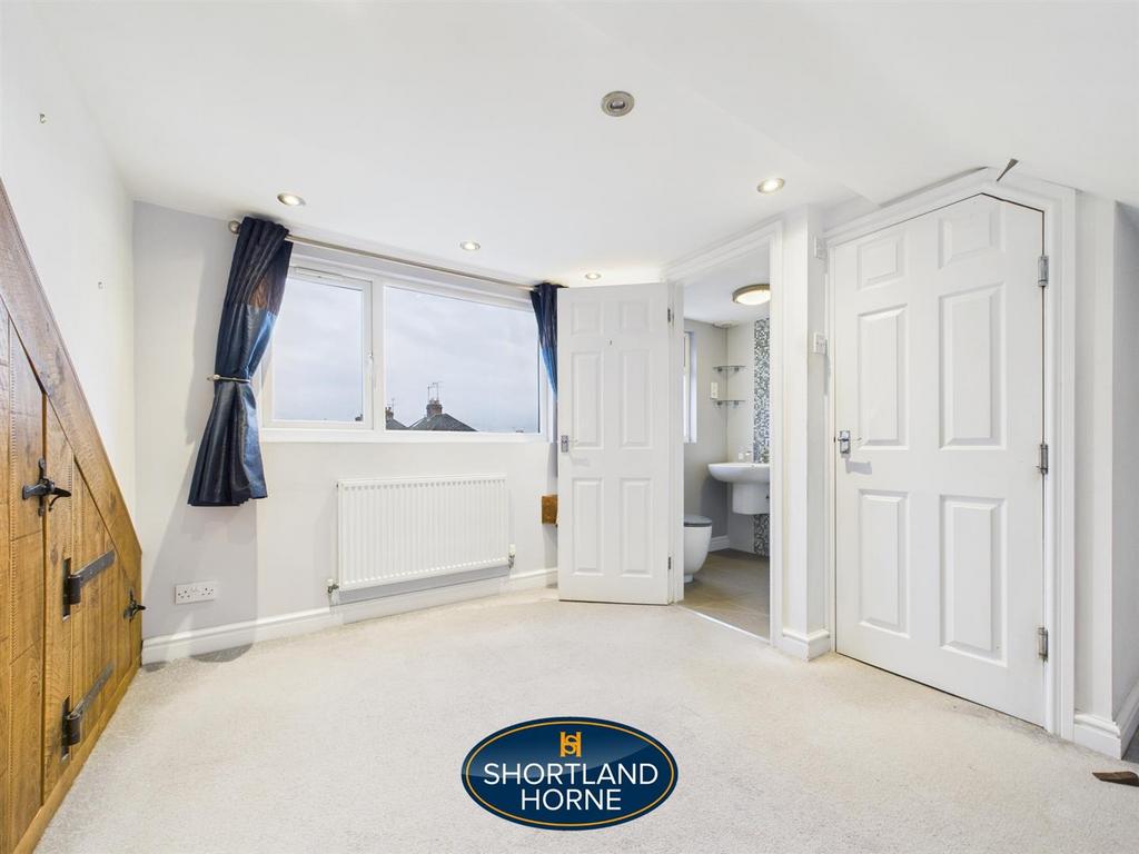 CAM01906 G0-PR0629-STILL016.jpg