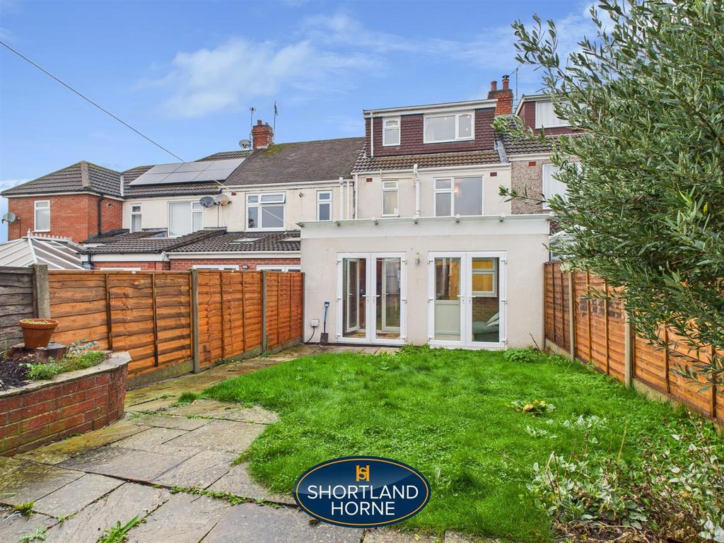 CAM01906 G0-PR0629-STILL020.jpg