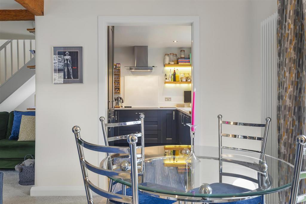 Dining Room 2.jpg