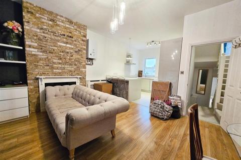 undefined, Chestnut Road, Raynes Park SW20