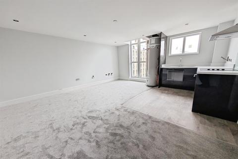 1 bedroom flat to rent, Canal Walk, Southampton SO14
