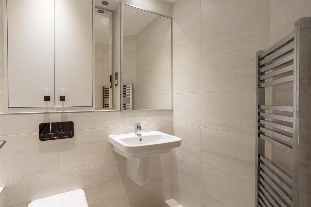 104 The Residence  19.jpg