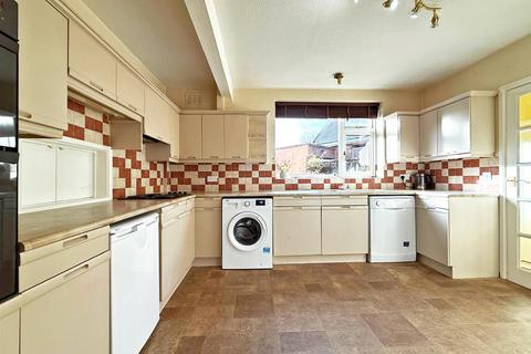 4 bedroom semi-detached house for sale, New College Road, Shrewsbury