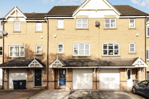 3 bedroom terraced house for sale, Nightingale Drive, Harrogate