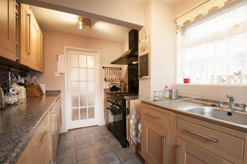 3 bedroom semi-detached house for sale, Alderbury Road, Slough