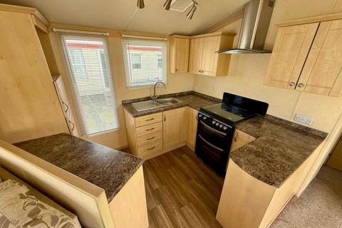 2 bedroom park home for sale, Sirior Bach Caravan Park