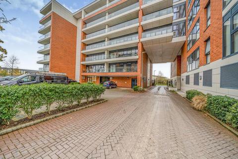Newbury Racecourse, Berkshire, RG14