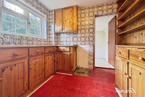 undefined, Tiverton Road, Basingstoke, Hampshire