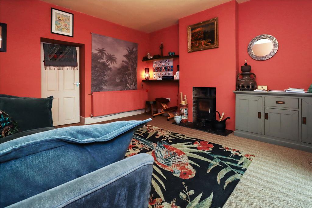 Living Room Pic 2