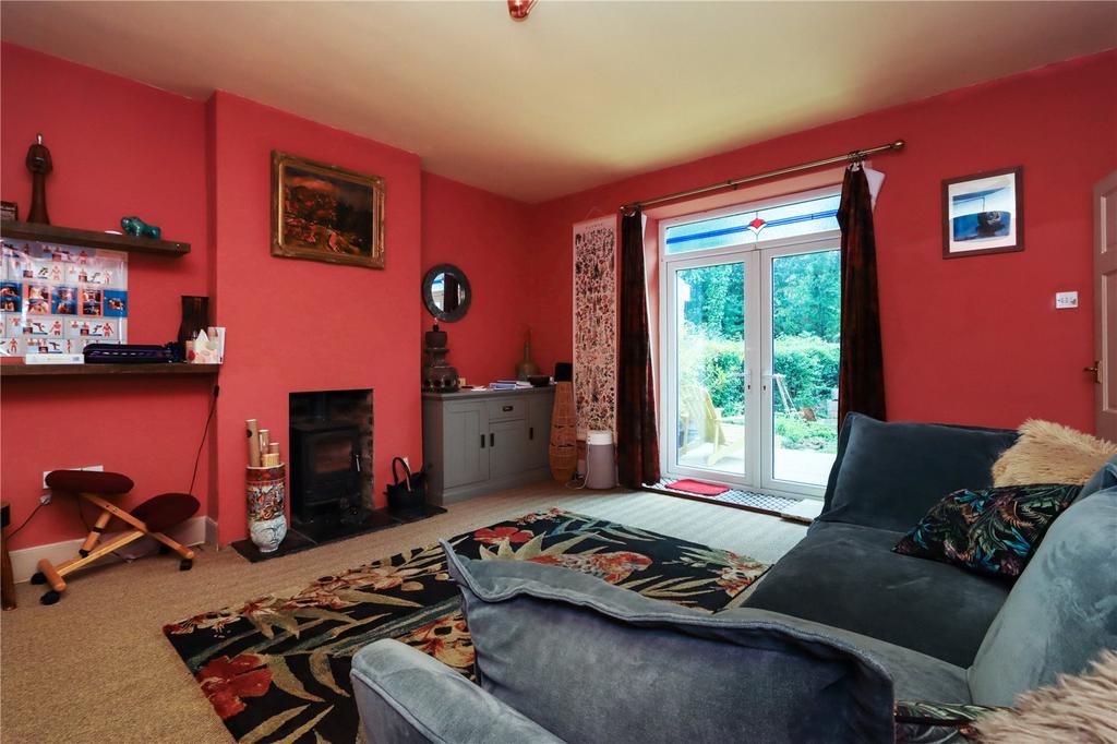 Living Room Pic 3