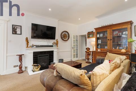 7 bedroom semi-detached house for sale, Newport PO30