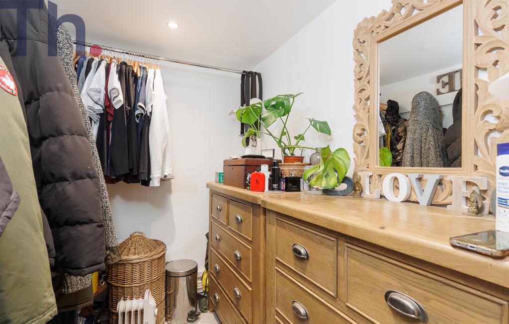 Dressing Area