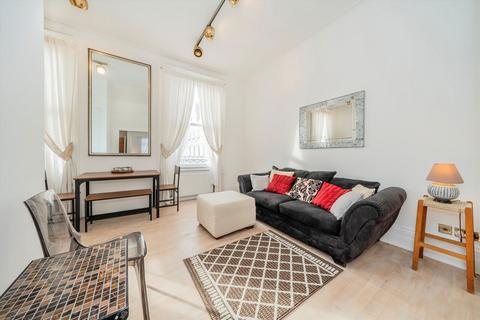 2 bedroom flat to rent, Redcliffe Square, London SW10