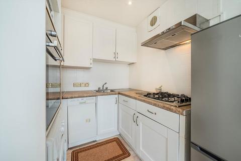 2 bedroom flat to rent, Redcliffe Square, London SW10