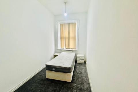 3 bedroom terraced house to rent, Newcastle upon Tyne NE4