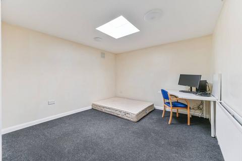 undefined, Westmead Road,, Sutton, SM1