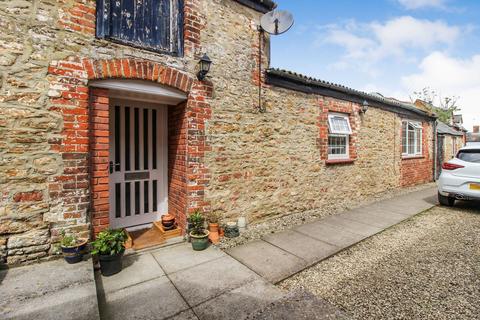 1 bedroom maisonette to rent, Sheep Street, Swindon SN6
