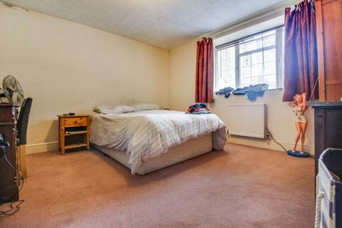 1 bedroom maisonette to rent, Sheep Street, Swindon SN6