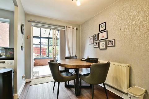 3 bedroom semi-detached house for sale, Uppermill Drive, Greater Manchester M19