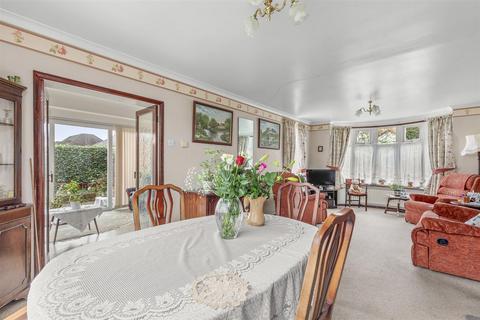 4 bedroom detached house for sale, Totteridge Lane, High Wycombe HP13