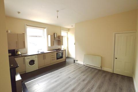 1 bedroom terraced house to rent, Zoar Street, Morley LS27