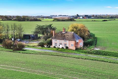 3 bedroom detached house for sale, Brimfast Lane, Sidlesham Common, PO20