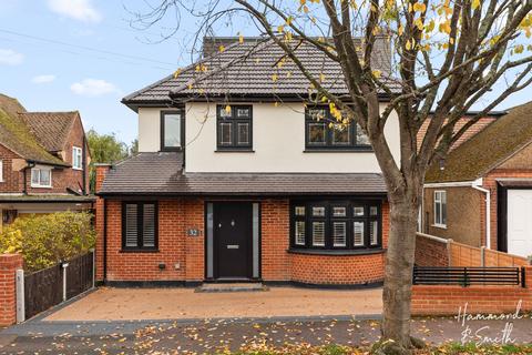 4 bedroom detached house for sale, Regent Road, Epping CM16