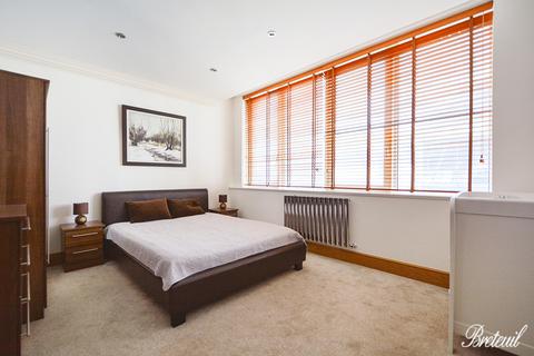 2 bedroom apartment to rent, Chelsea Harbour, London, SW10