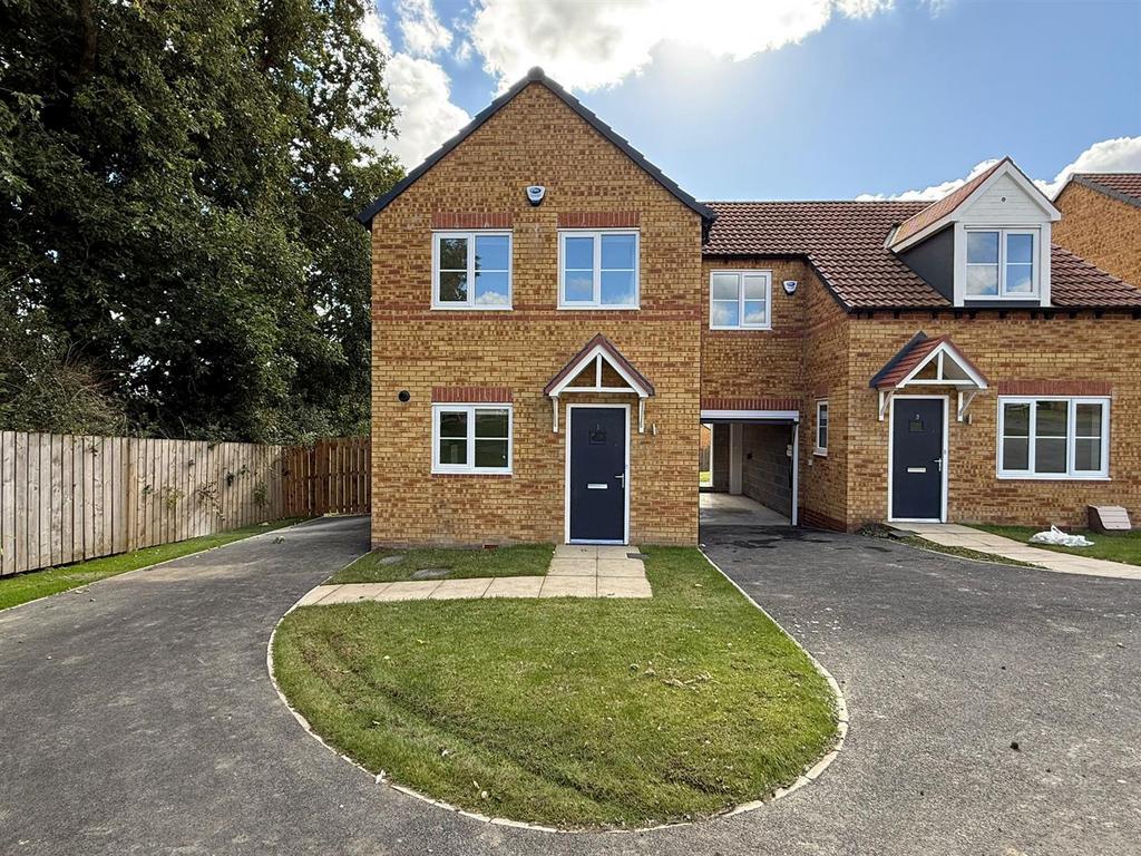 Tyrone Moorland Green.jpg