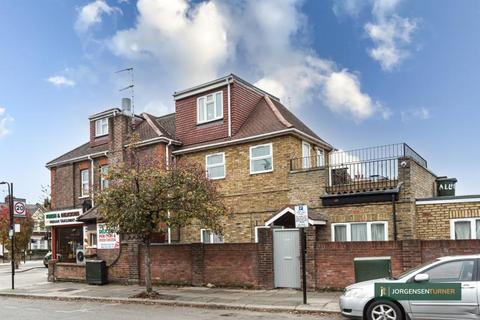 3 bedroom house to rent, Horn Lane, Acton, London