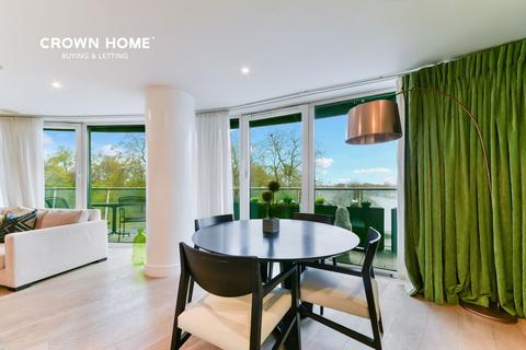 2 bedroom apartment to rent, 376 Queenstown Road, London SW11