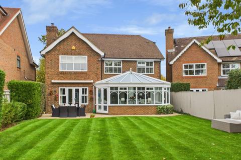5 bedroom detached house for sale, Bramble Close, Chalfont St. Peter, Buckinghamshire, SL9