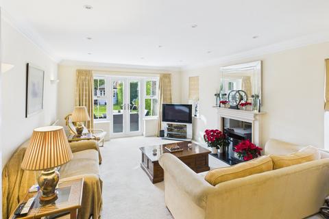 5 bedroom detached house for sale, Bramble Close, Chalfont St. Peter, Buckinghamshire, SL9