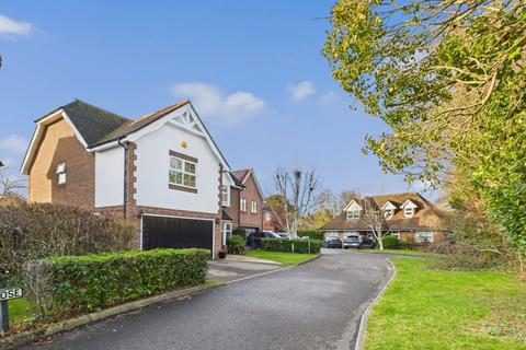 undefined, Bramble Close, Chalfont St. Peter, Buckinghamshire, SL9