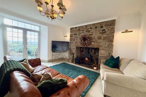 3 bedroom end of terrace house for sale, Plymouth PL7