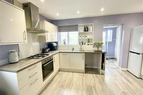 undefined, Haydon View Road, Swindon