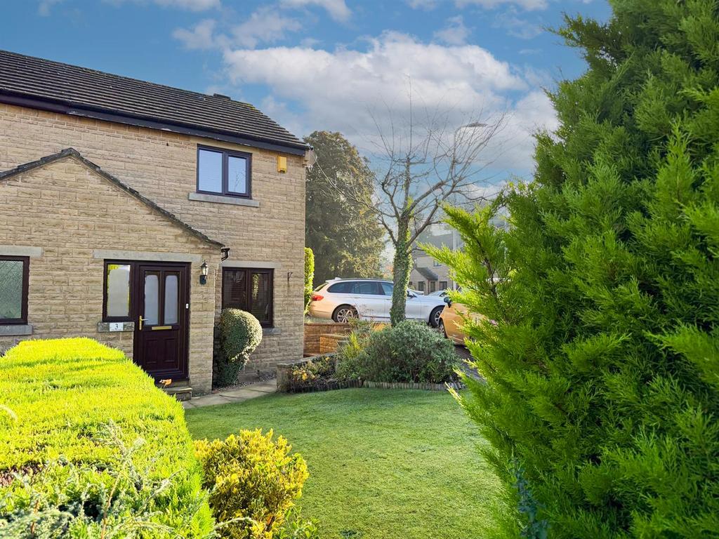 2 bed semi Steeton