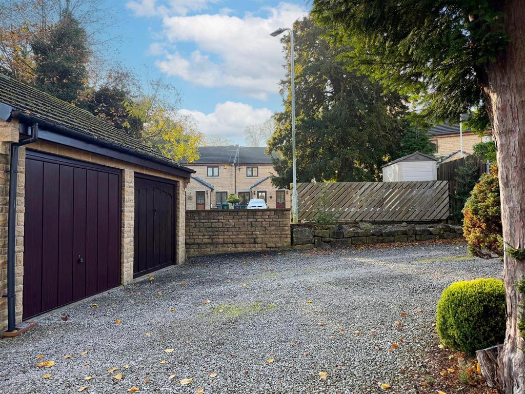2 bed semi Steeton