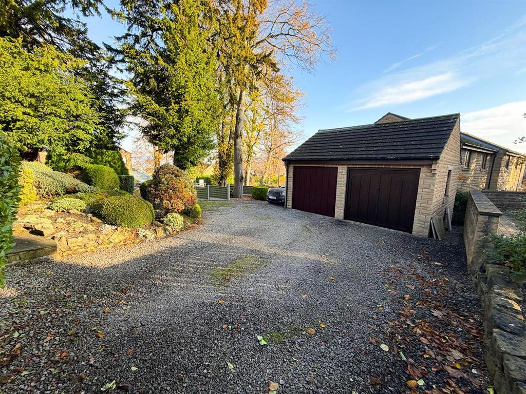 2 bed semi Steeton