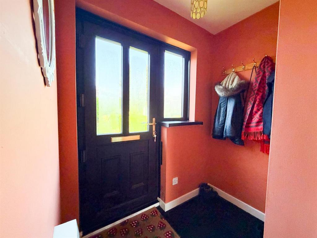 2 bed semi Steeton