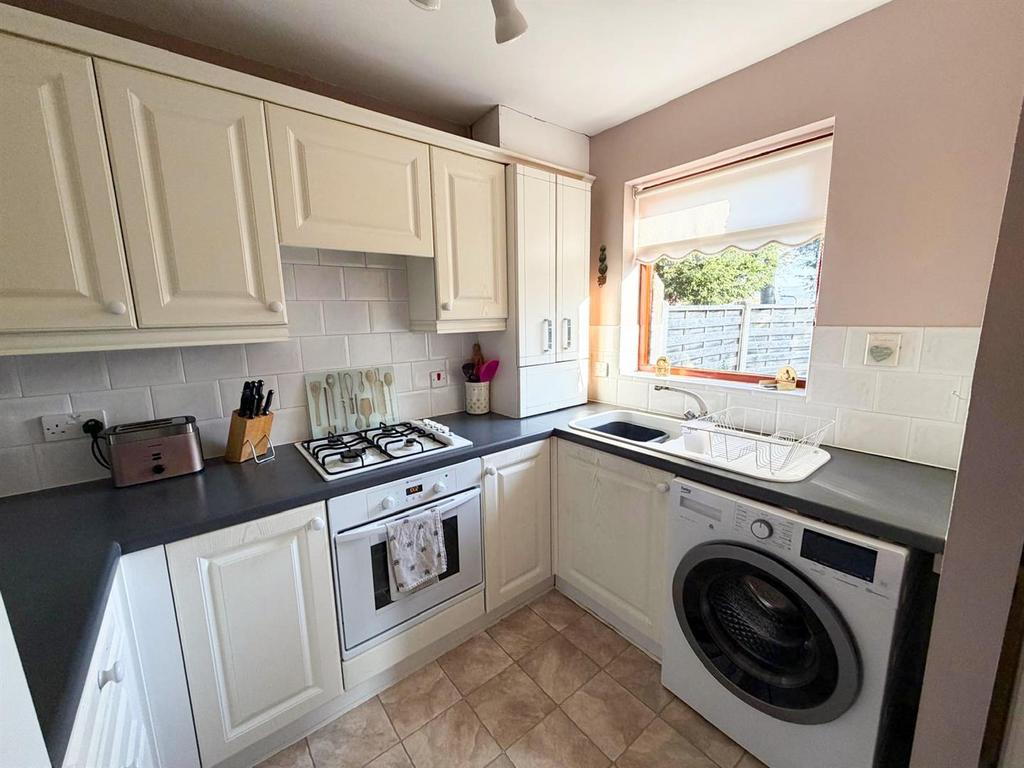 2 bed semi Steeton