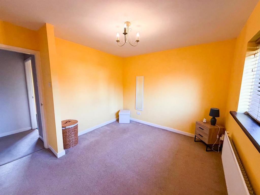 2 bed semi Steeton