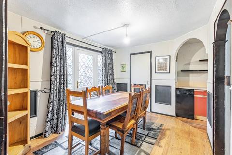 undefined, Crestline Court, Northampton NN3