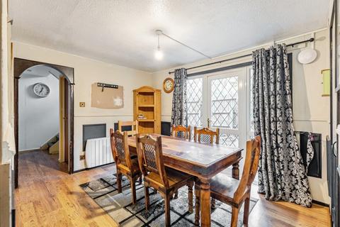 undefined, Crestline Court, Northampton NN3