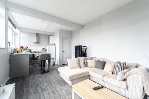 2 bedroom apartment to rent, Holloway Head, Birmingham B1