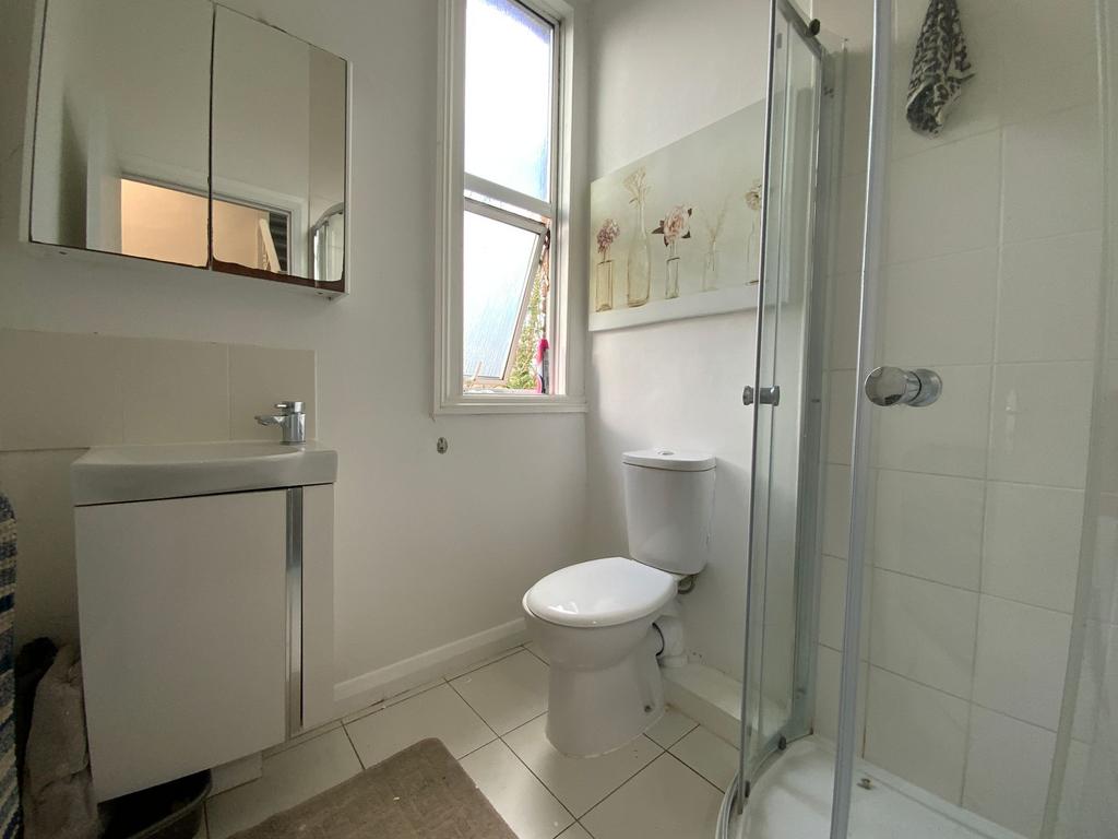 Bathroom 2