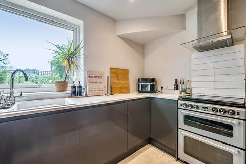 3 bedroom terraced house for sale, Red Lion Road, Surbiton, KT6