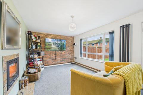 2 bedroom flat for sale, Dobree Close, Colwich, Stafford