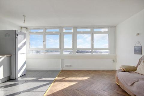 2 bedroom apartment for sale, Stewart Street, E14